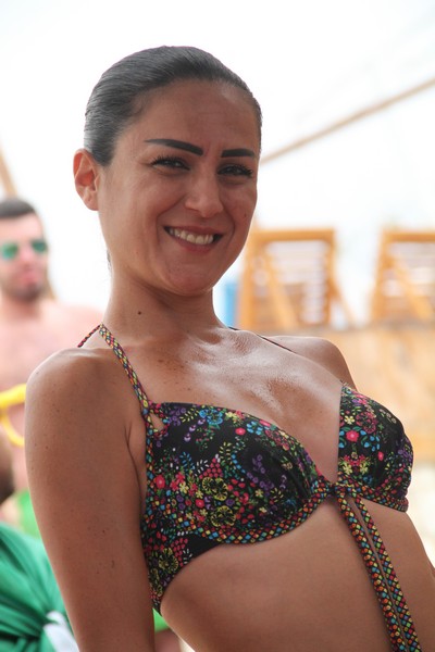 Cyan Beach Bar on Sunday